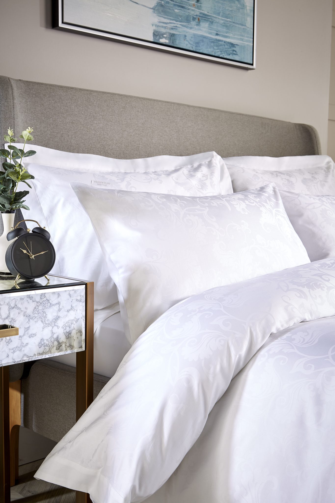 William Hunt Savile Row 300 Thread Count 100 Cotton Rococo Jacquard